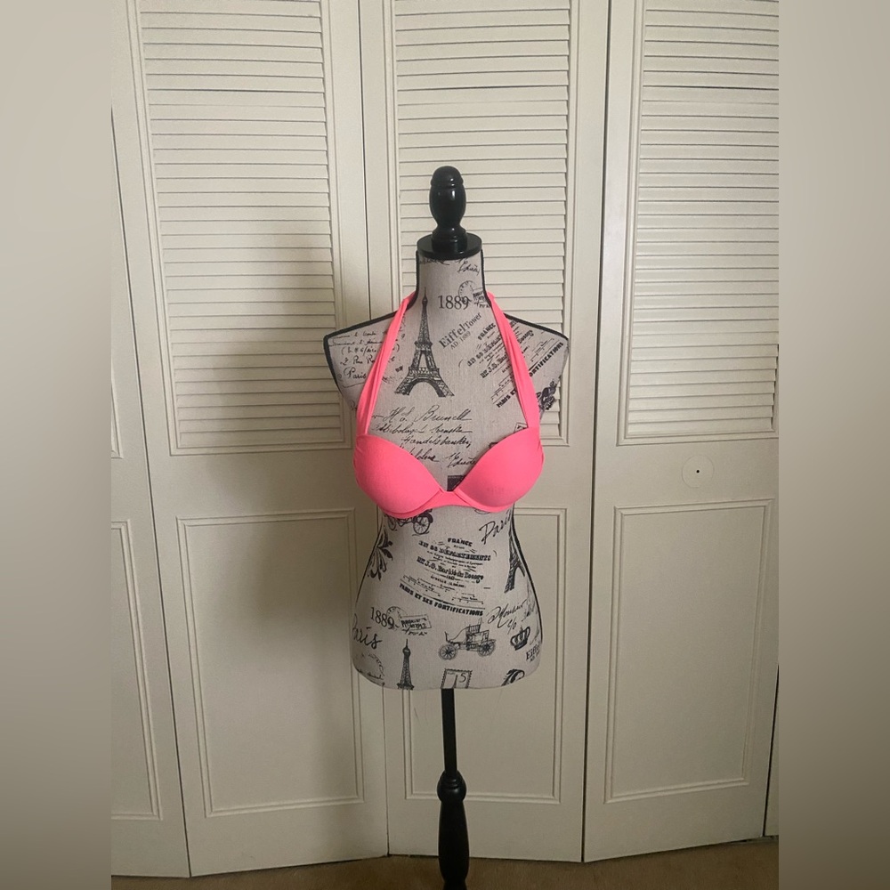 Victoria’s Secret coral Bombshell Miraculous Push Up Halter Bikini Top 2010